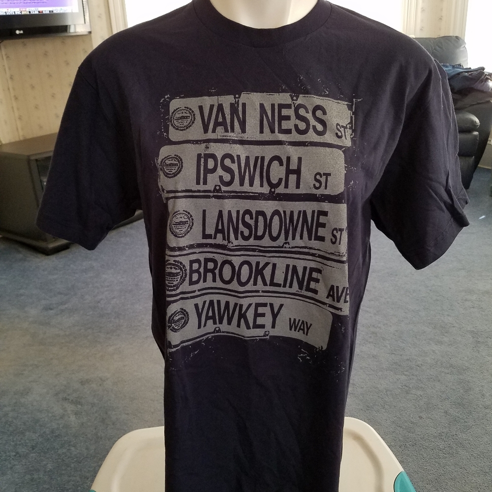 Men's Fenway Street Signs Tee Shirt- L
